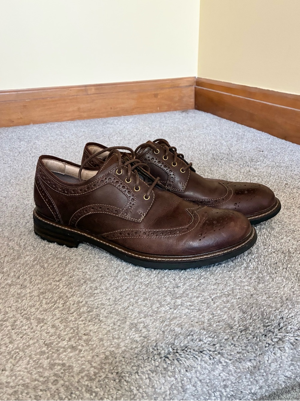 Clarks Brown Leather Brogue Derby Shoes